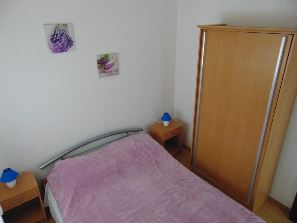 Apartments Borozan Vinišće الغرفة الصورة